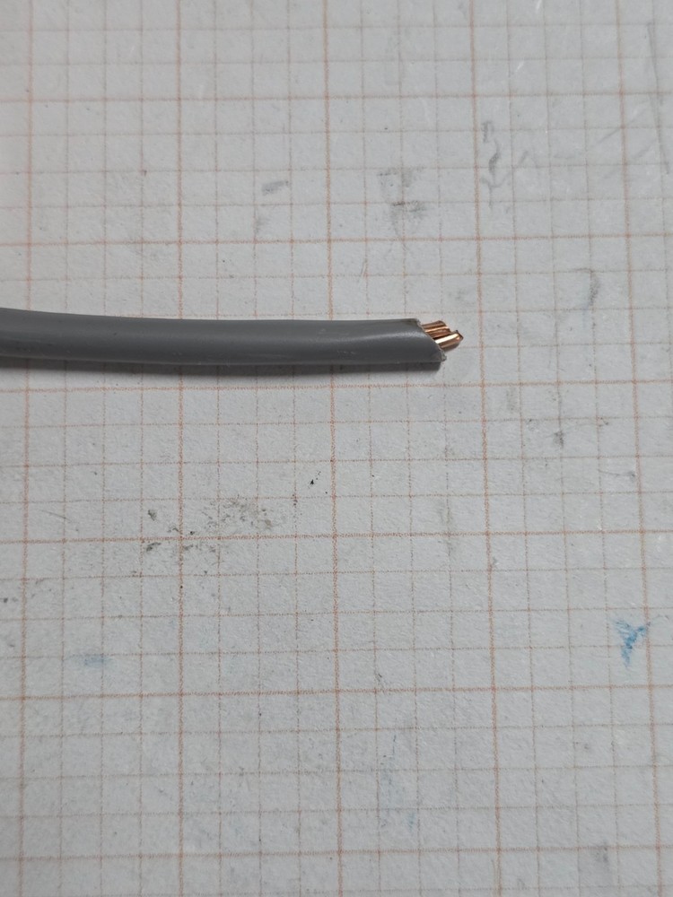 Belden 5321UE 18/3C Solid Communication/Security Cable Riser CMR Gray /100ft