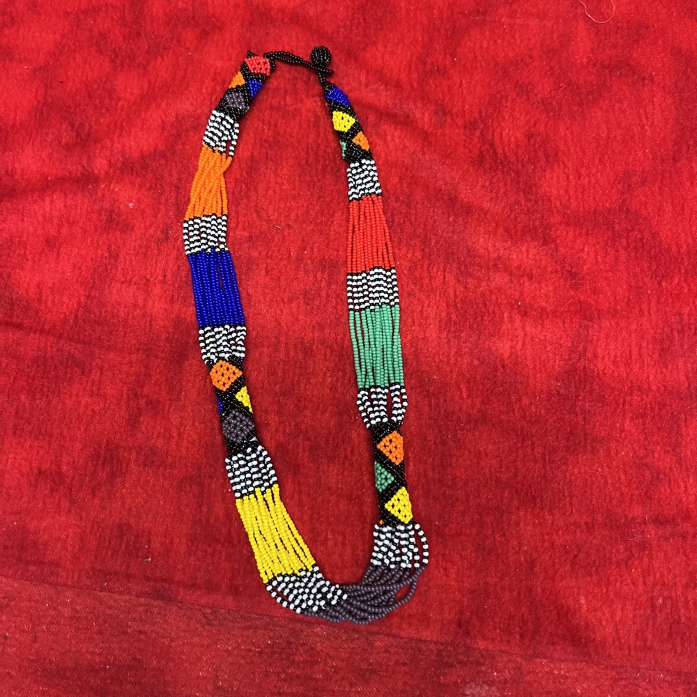 TRIBAL BEADED NECKLACE (2)