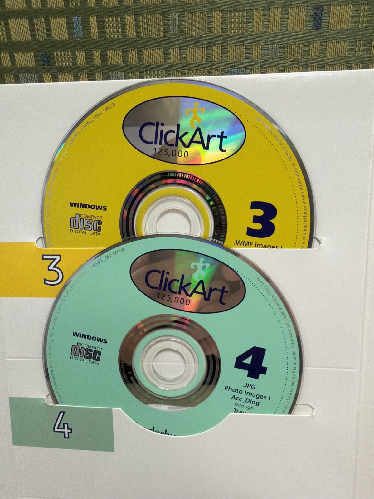 Clickart Deluxe Image Pak - CDS - 125,000 Images On 9 CD’s - Open Box - Windows