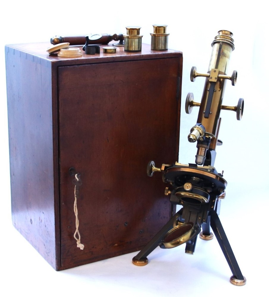 “Henri Van Heurck” Microscope from The Golub Collection
