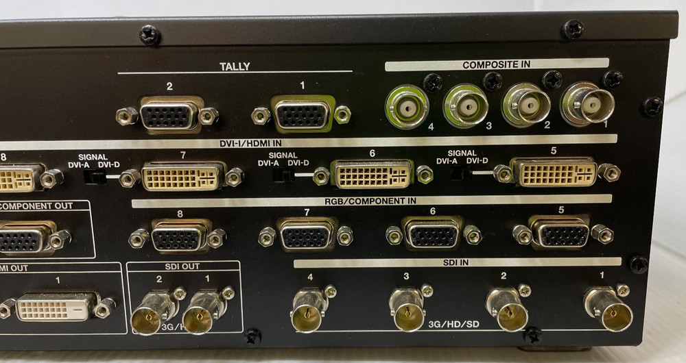 Roland V-800HD Multi-Format Video Switcher