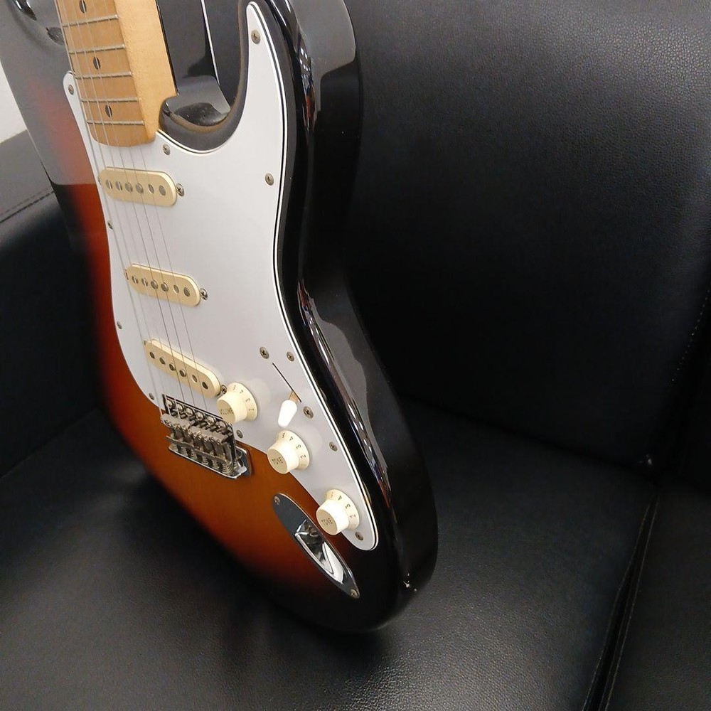 Fender Japan Stratocaster