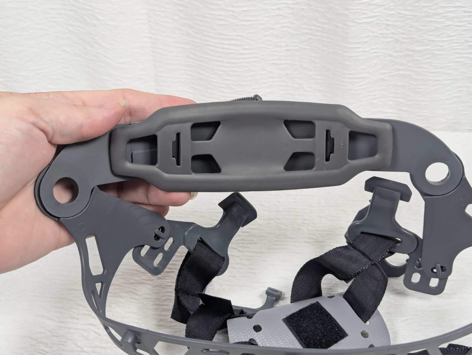 Klein Tools - CLMBRSPN - Safety Helmet Suspension - One Size - Black/Gray