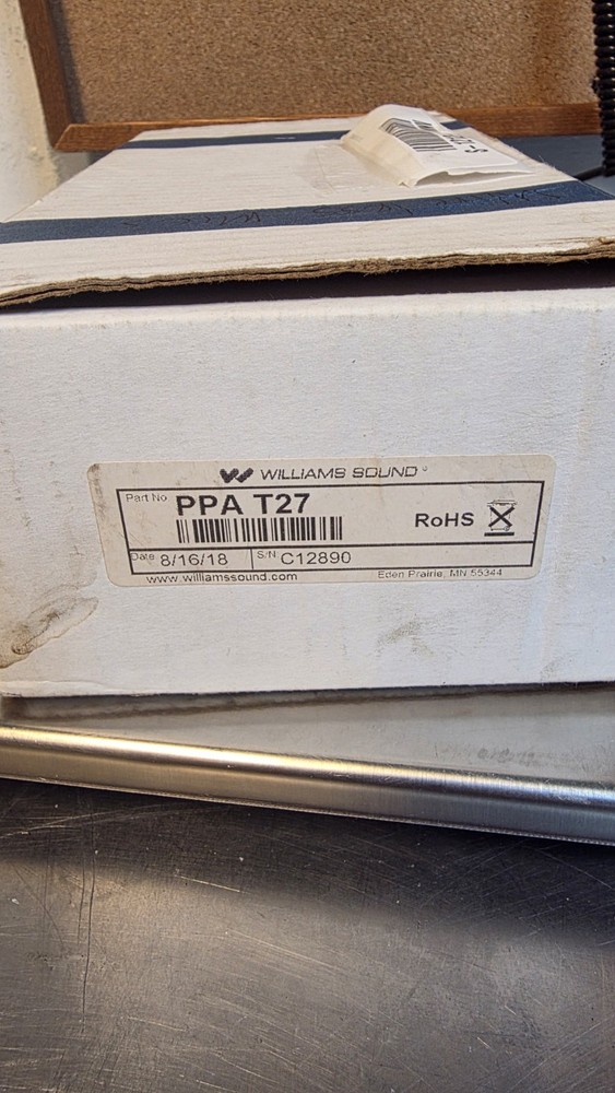 Williams Sound PPA T27 Personal PA Compact FM Transmitter, Black