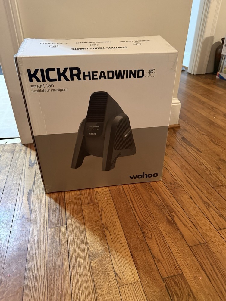 Kicker Headwind smart fan