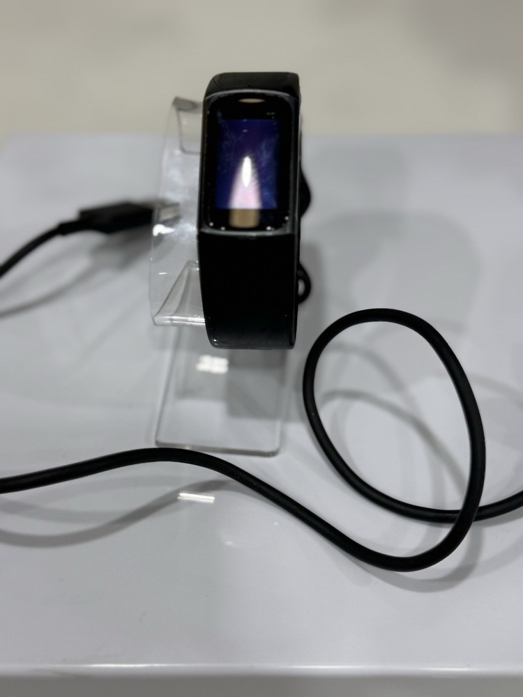 Fitbit Charge 5 Activity Tracker - Black/Graphite Stainless Steel