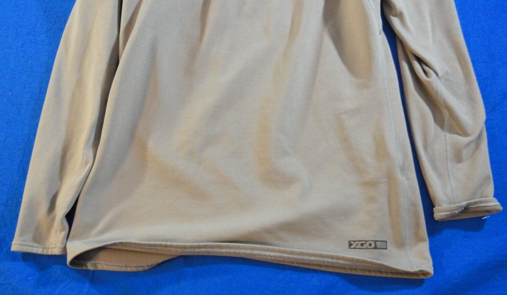 XGO KHAKI TAN QUARTER ZIP UP PULL OVER BASE LAYER LEVEL 2 SHIRT SMALL