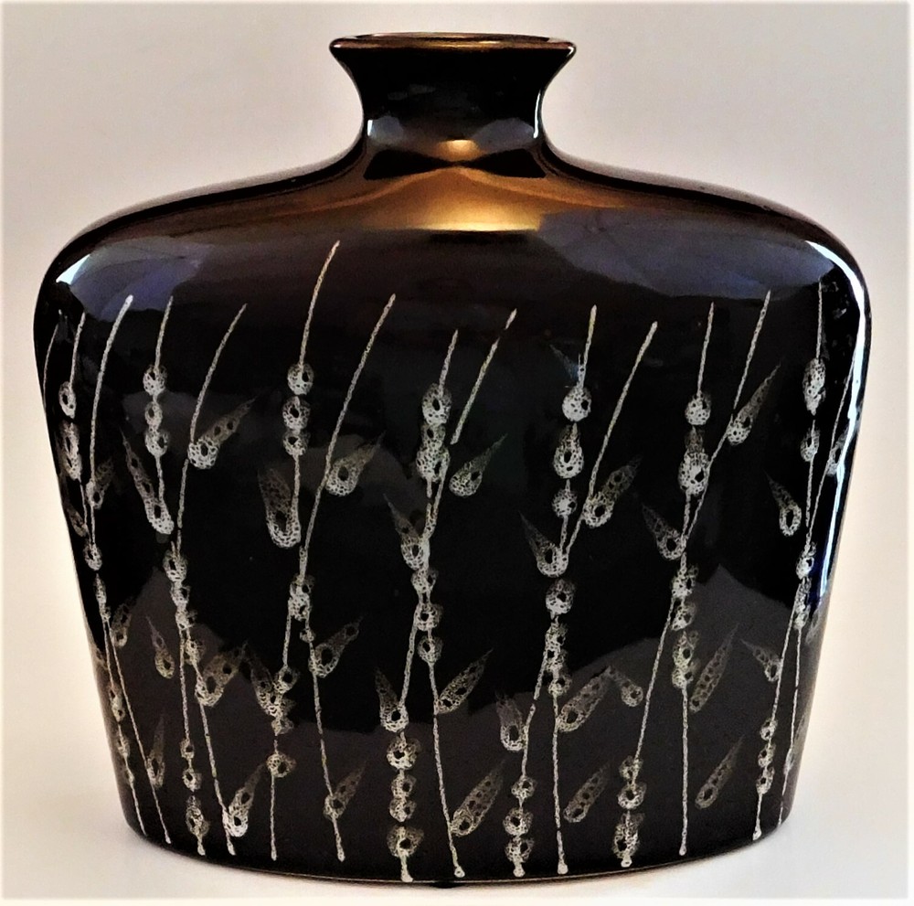 Vase Ceramic Large Brown White Grass Leaf Pattern Bottle Shape Unmarked