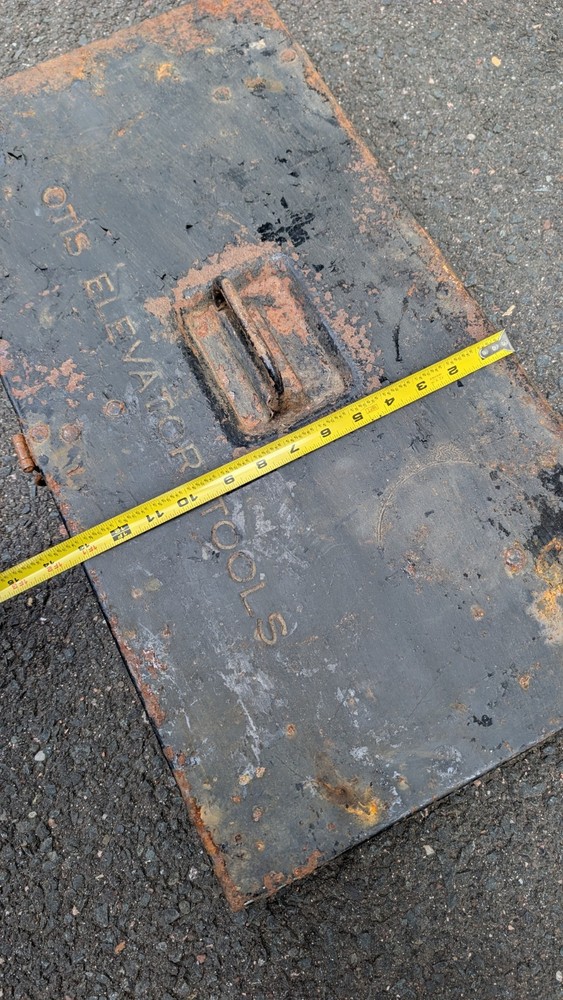 VINTAGE OTIS ELEVATOR TOOL BOX 26" x 13"