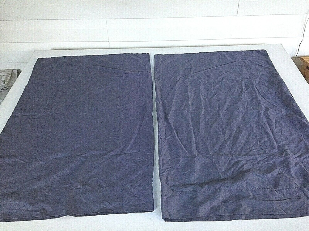 Baroque Solid Medium Gray 21 x 32" pair Pillow cases Polyester made in china