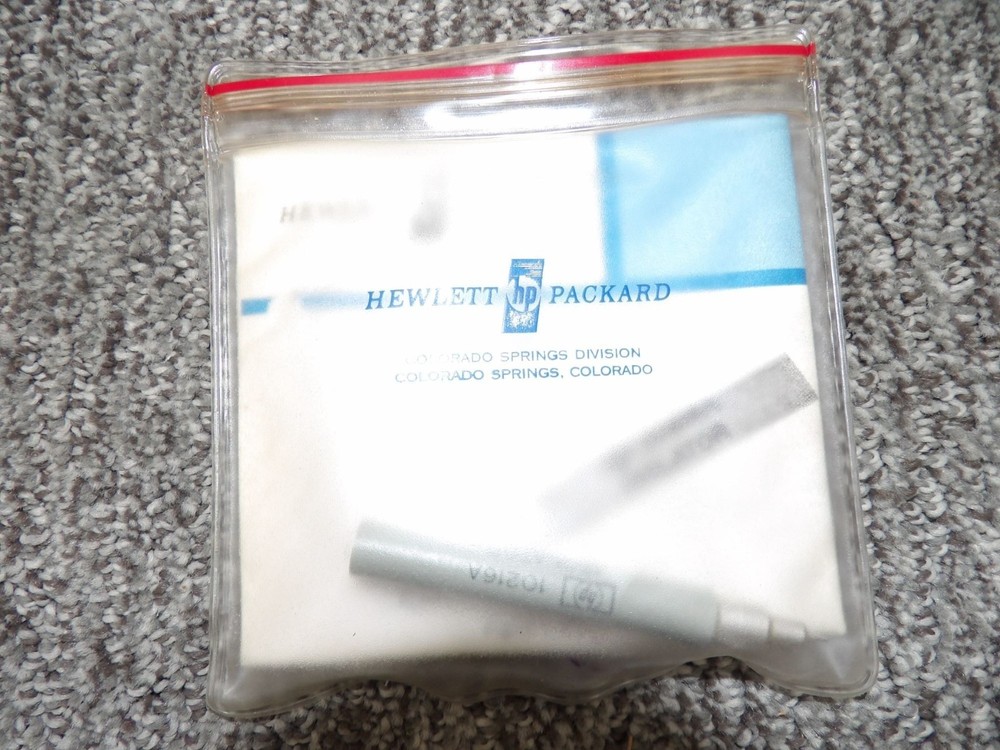 Hewlett-Packard 8405A Vector Voltmeter With Accessories & Probes