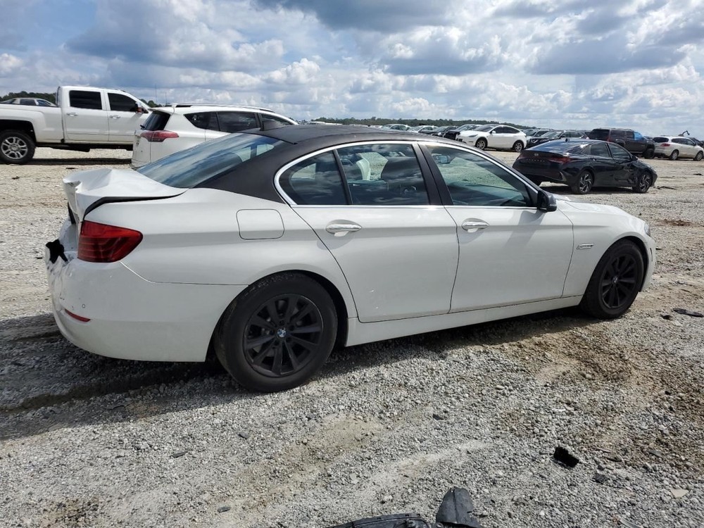 528I 2016 Glove Box 4972146