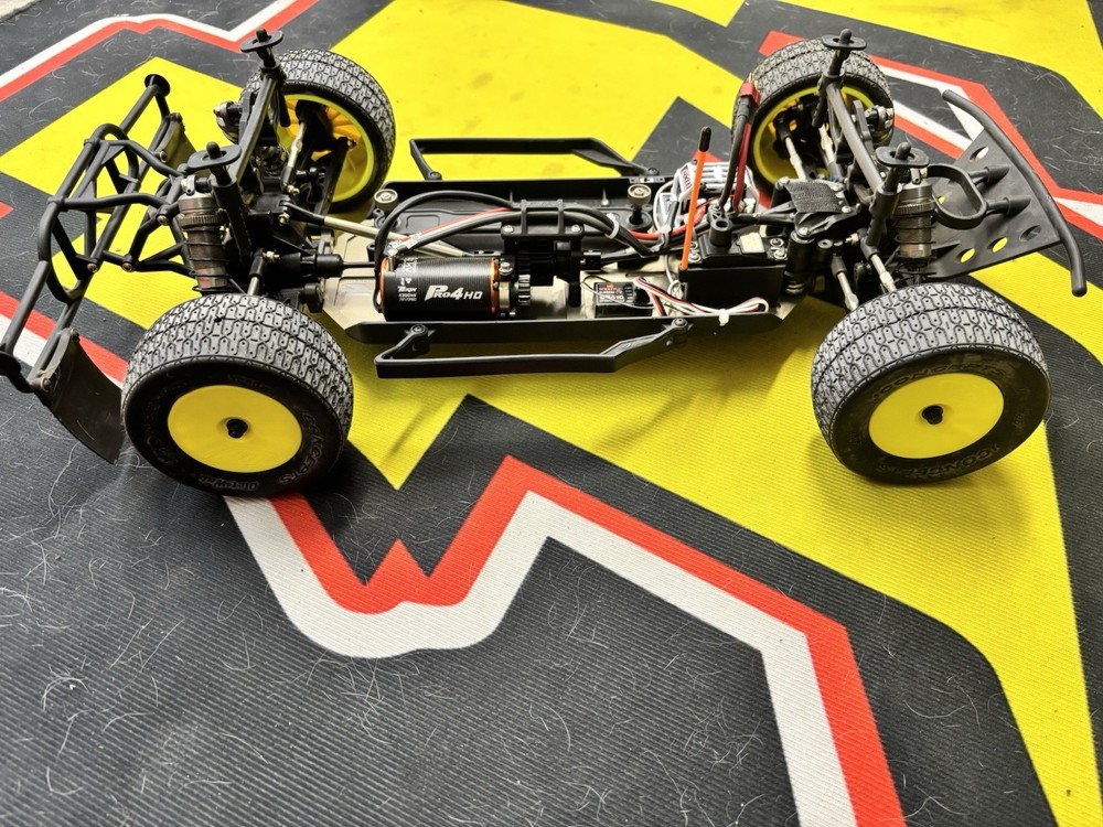 TLR SCTE 2.0 4WD