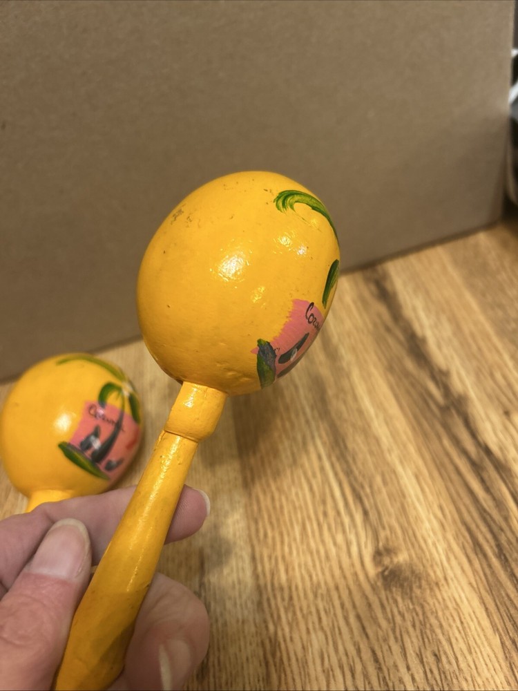 HAND PAINTED MEXICAN MACARAS