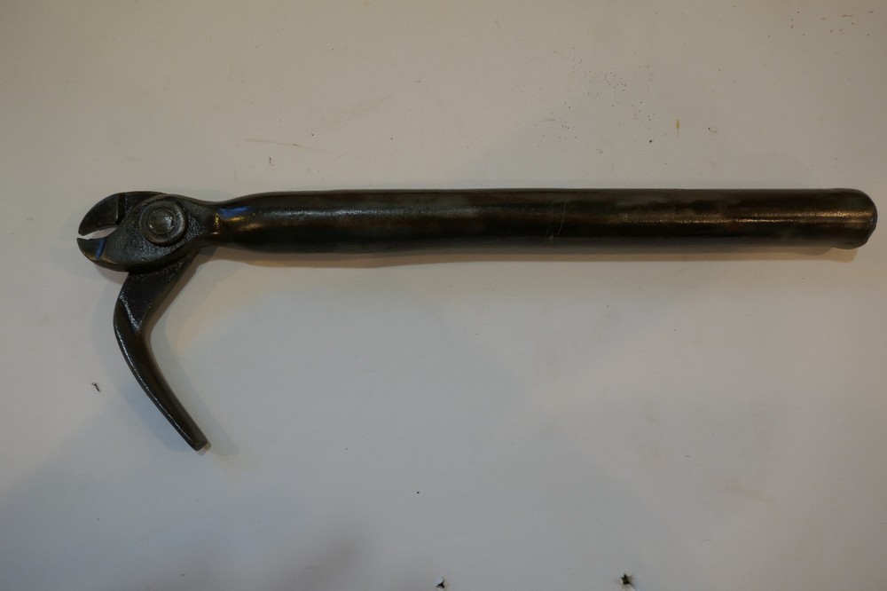 Oddball Antique Scranton Round Handle Cast Iron Nail Puller