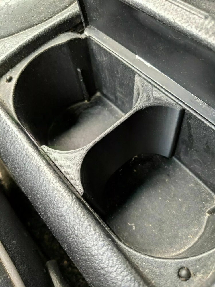 IS300 Altezza IS200 3D Printed Cup Holder Divider