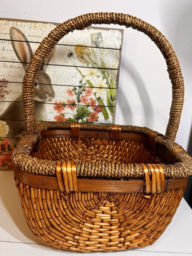 Easter Basket Or Home Decor Basket. Square Quality Solid 11 X 11.