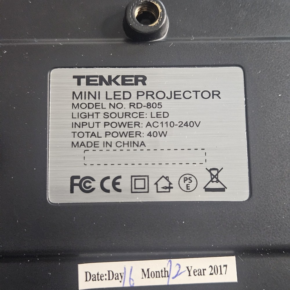 Tenker LED Light Source Mini Projector RD-805 w/ Power Cord...(Tested)