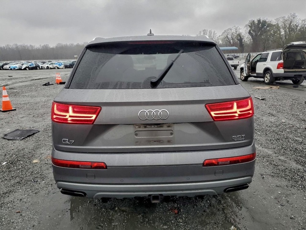 Fuse Box Engine Fits 17-24 AUDI Q7 4939768
