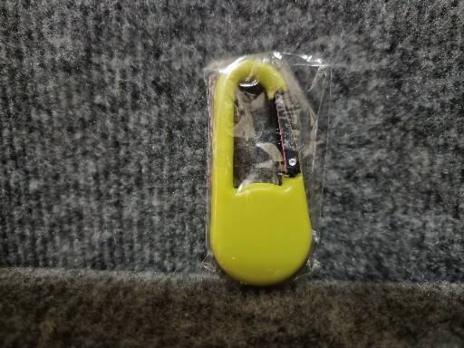 YELLOW COMPASS / BACKPACK CLIP / KEYCHAIN 3"