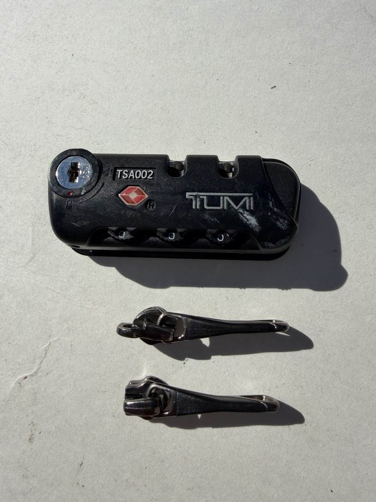 Tumi Locking Oem Genuine Tegra Lite Zipper Pull Slider & Tsa002 Combination Lock