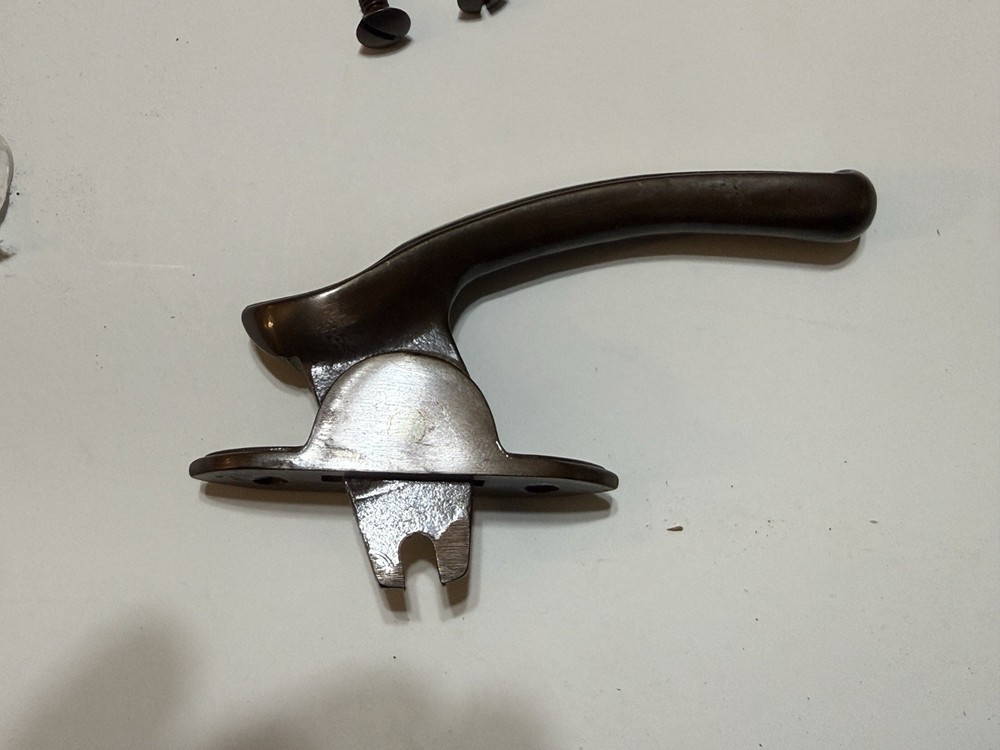 NOS SOLID BRASS DONOVAN SER S2 P2596 CAM HANDLE WINDOW LATCH RELEASING DEVICE