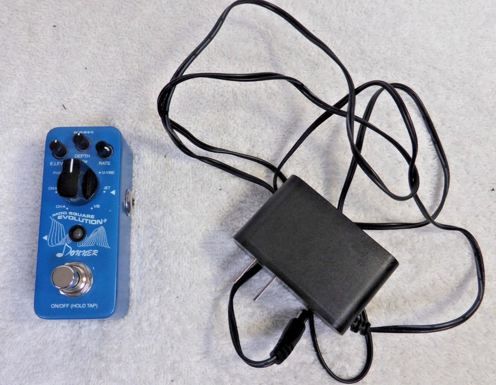 Donner Mod Square Evolution+ Effects Pedal Chorus Phaser Tremolo Flanger