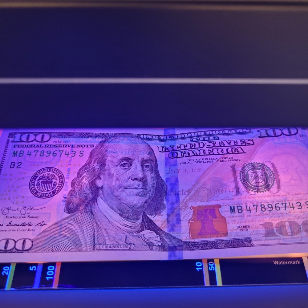 COUNTERFEIT COP by CONSYGEN COUNTERFEIT DETECTION MACHINE UV BLACK LIGHT