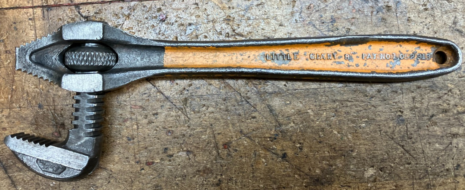 GTD Little Giant 8" Reversible Jaw Pipe Wrench Clean One