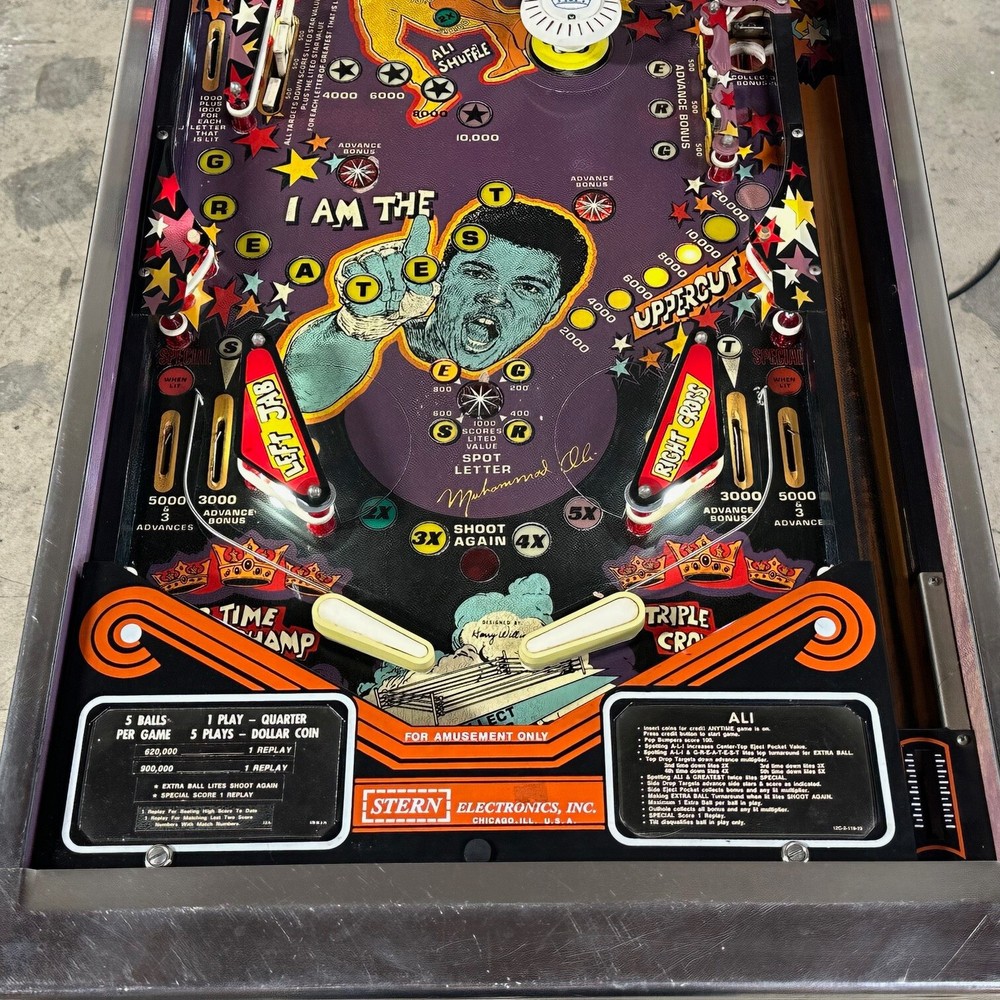 Muhammad Ali Pinball Machine (Stern Electronics, 1980)