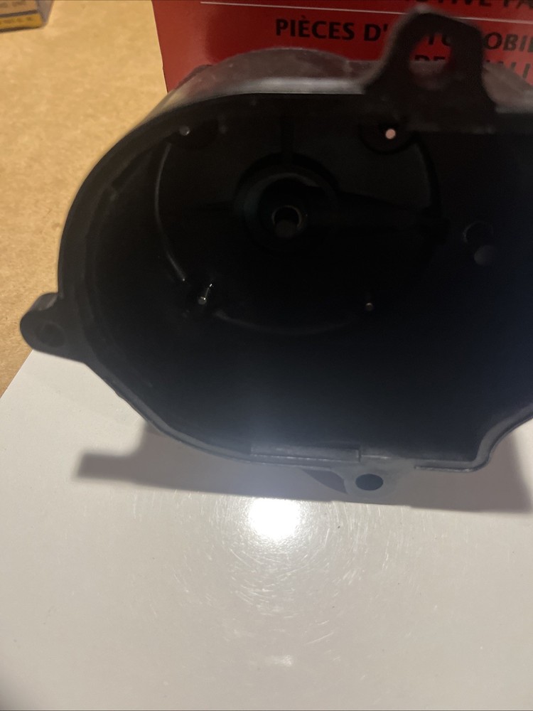 Standard Ignition JH223T Distributor Cap