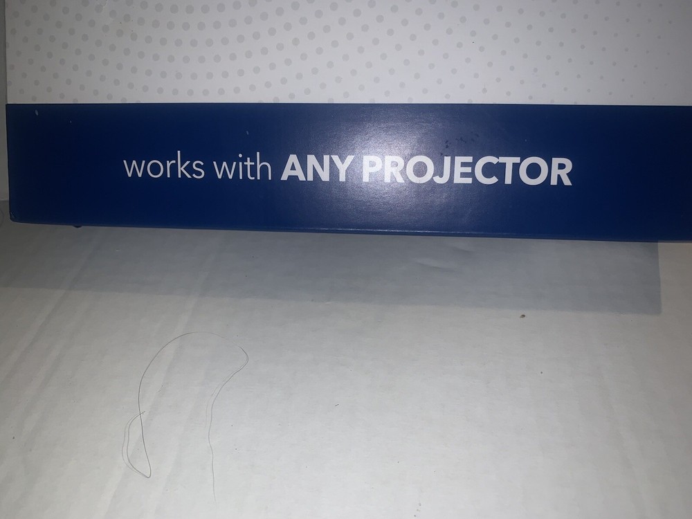 Insignia Portable Folding Projection Screen 100” Screen 16.9 Aspect Ratio