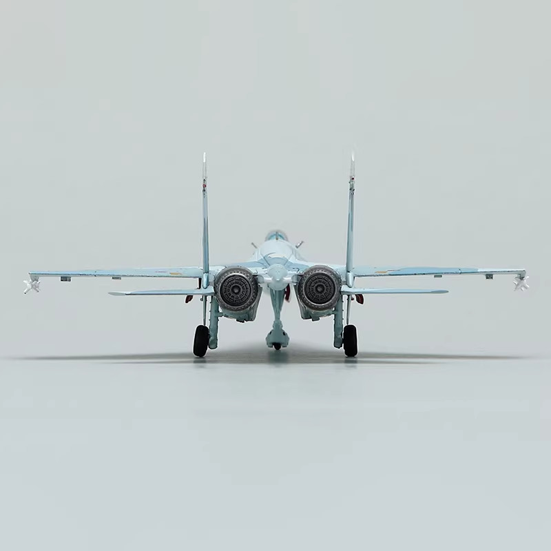 SQ Wings 1/200 Su-27 "Flanker-B"98 Red / RF-33753,689th GvlAP, Baltic Fleet