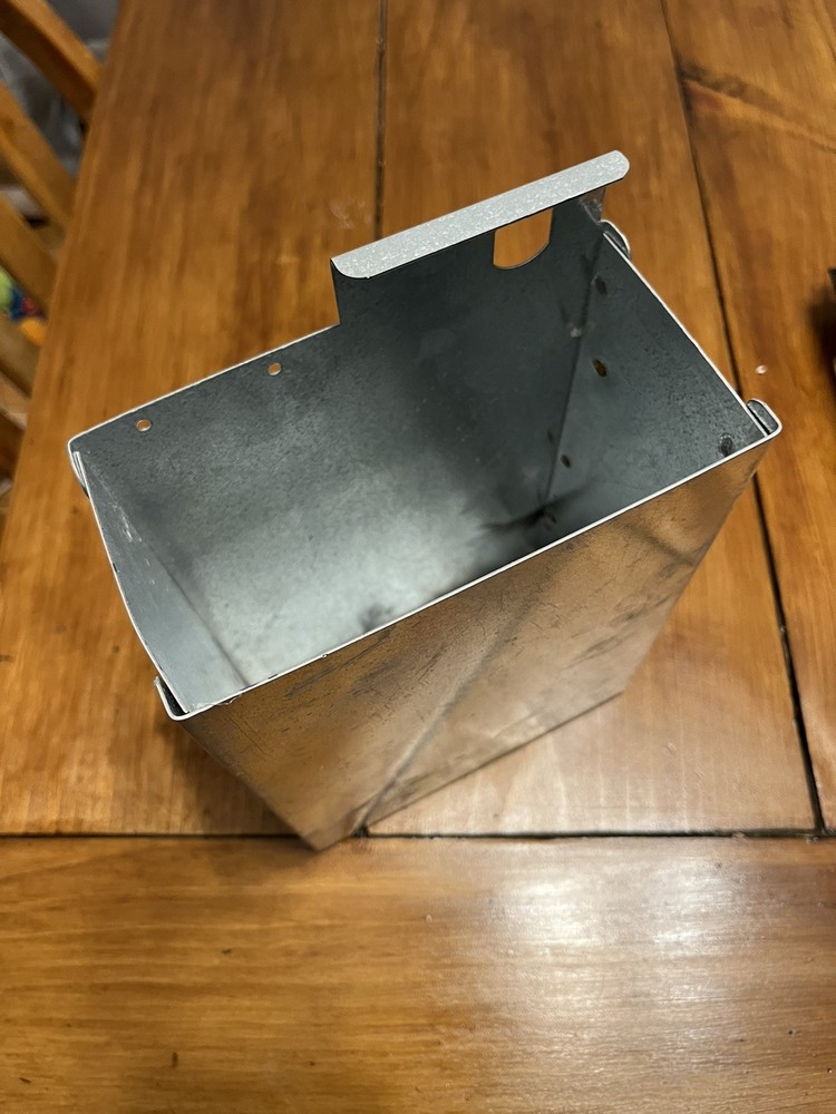 Dixie Narco Coin Box Fits 276e, 501e & 600e