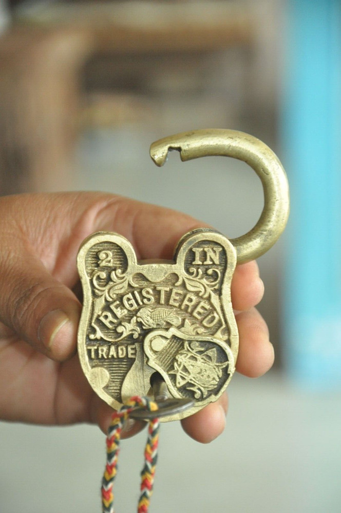 2 Pc Vintage Solid Bird & Lines Engraved Handcrafted Brass Padlocks