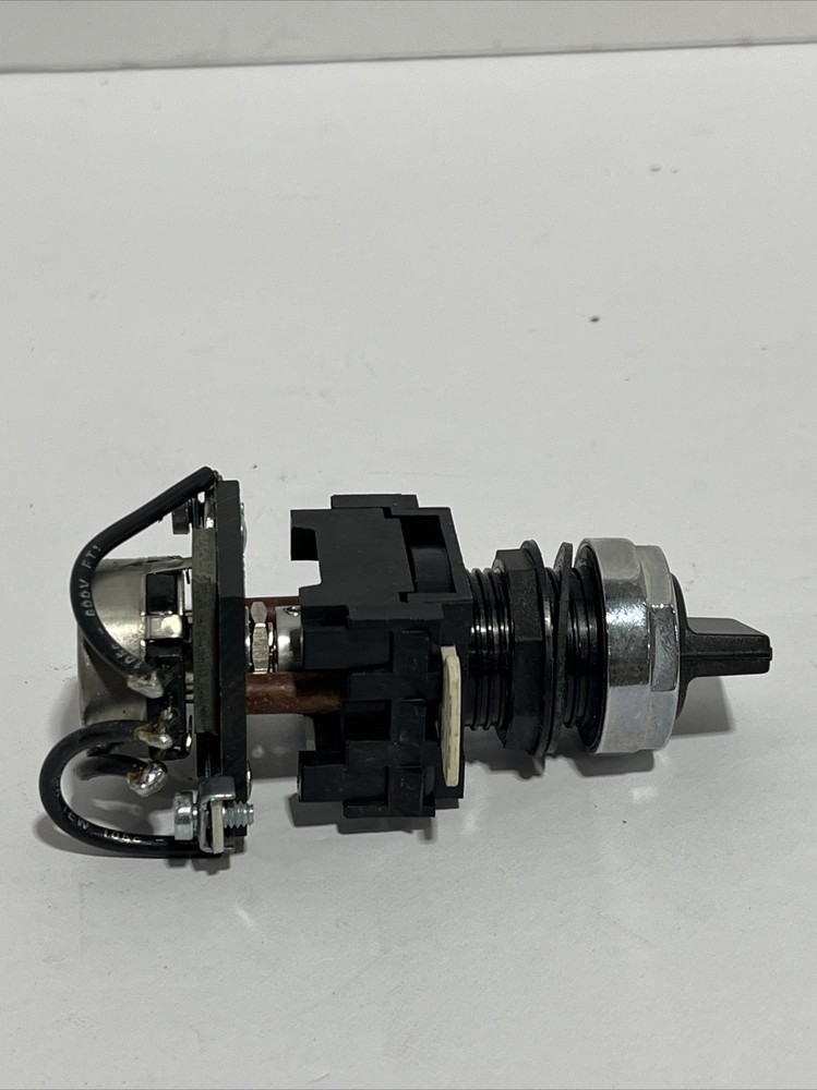 Eaton E22PX1F5 Potentiometer
