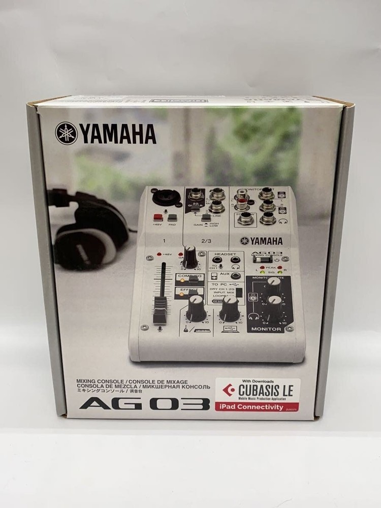 YAMAHA AG03 MIXER Used