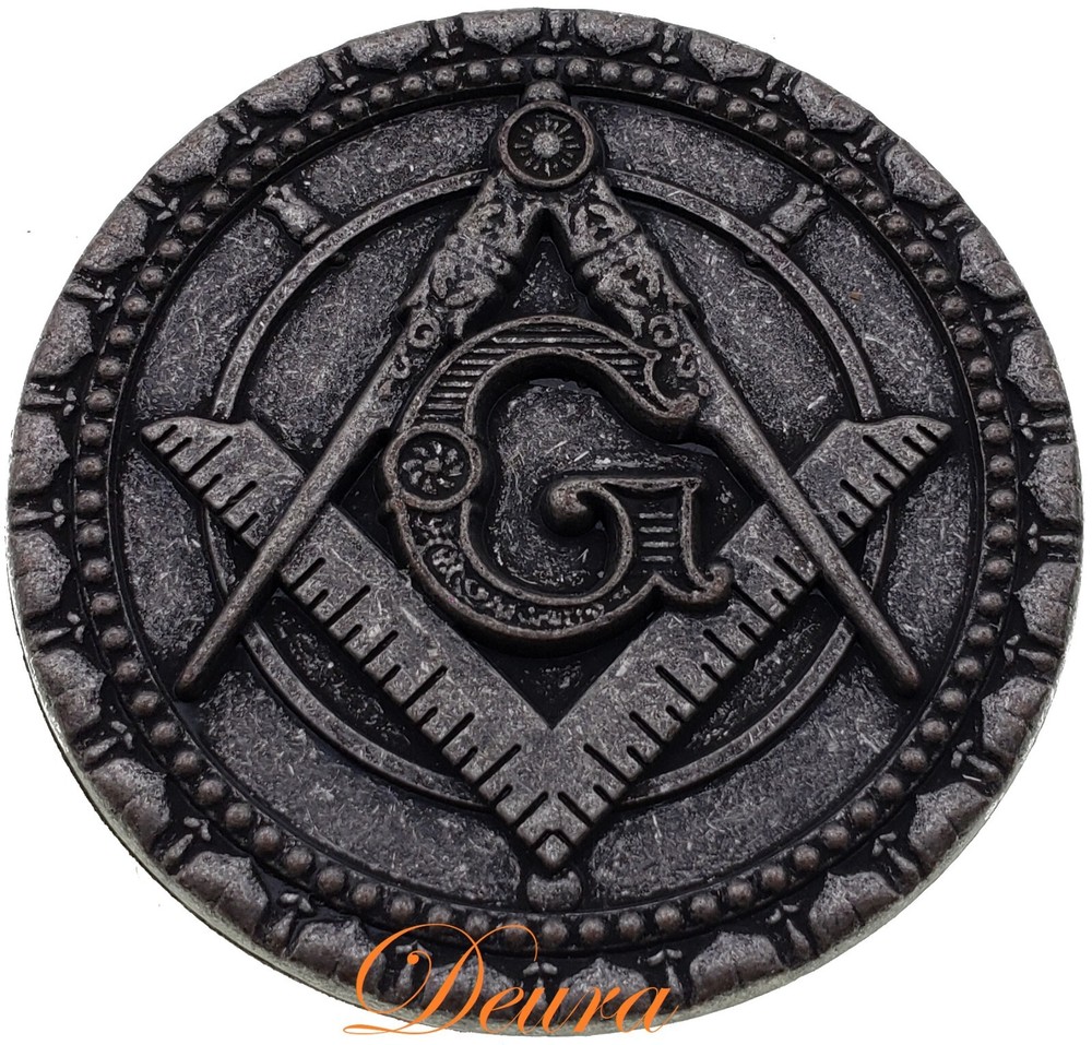 Masonic Master Mason Square & Compass Round Oxidized Car Emblem 3"