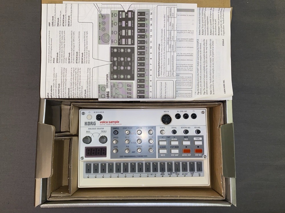 Korg Volca Sample Digital Sample Sequencer in Original Box w/Manual Tested