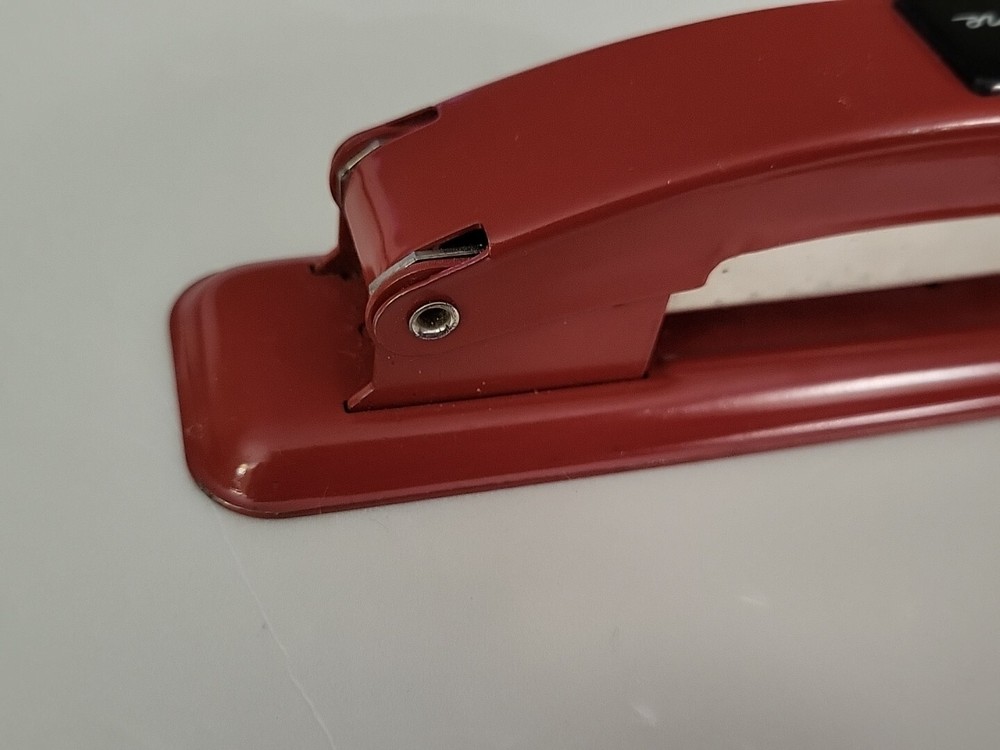 Swingline Metal Stapler