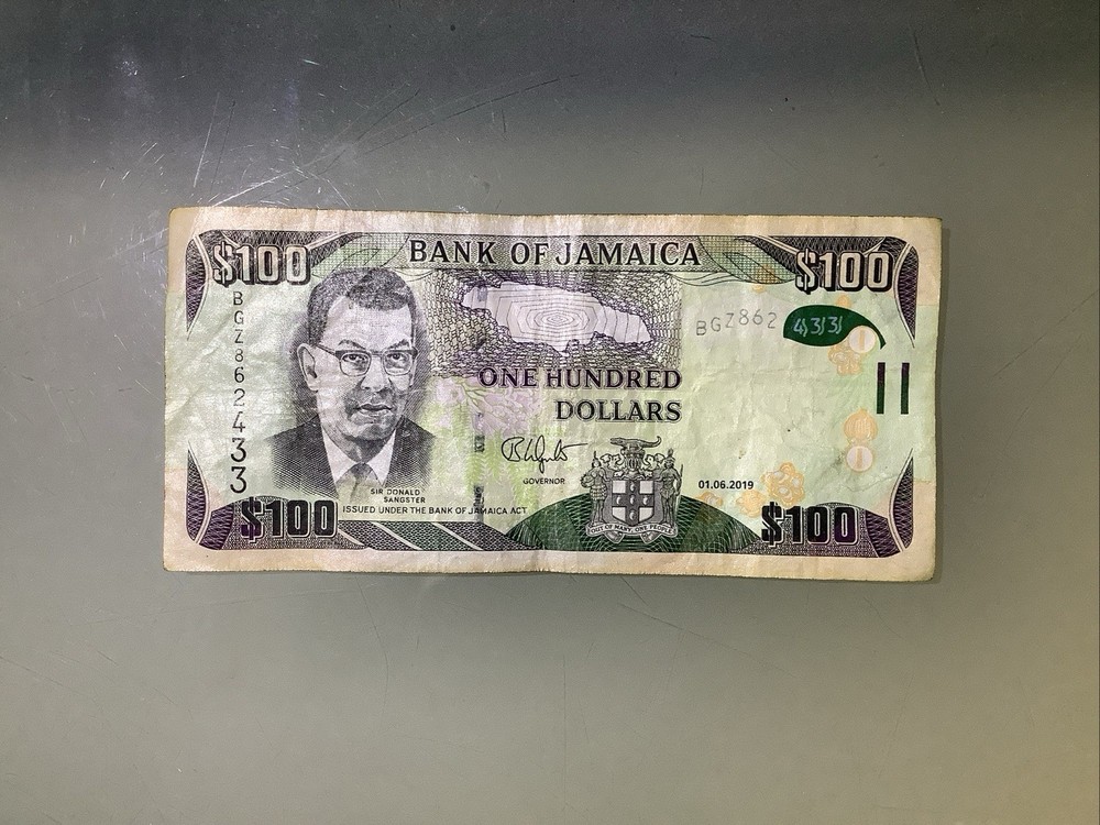 Jamaica 100 Dollars 2019 Circulated