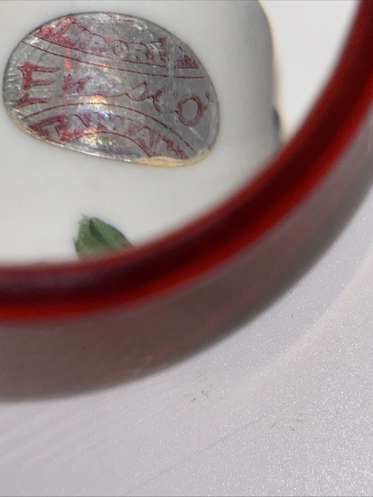 Vtg Cardinal Ceramic Thimble. Taiwan.