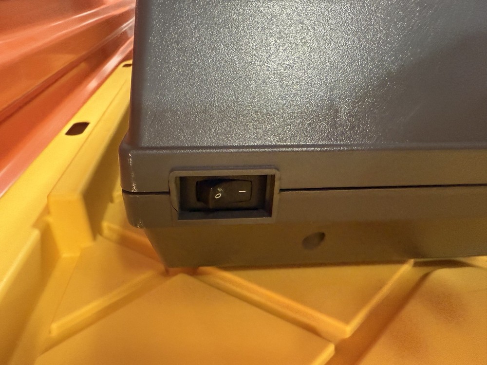 3M 2000 AG Overhead Projector Briefcase Portable Transparency TESTED