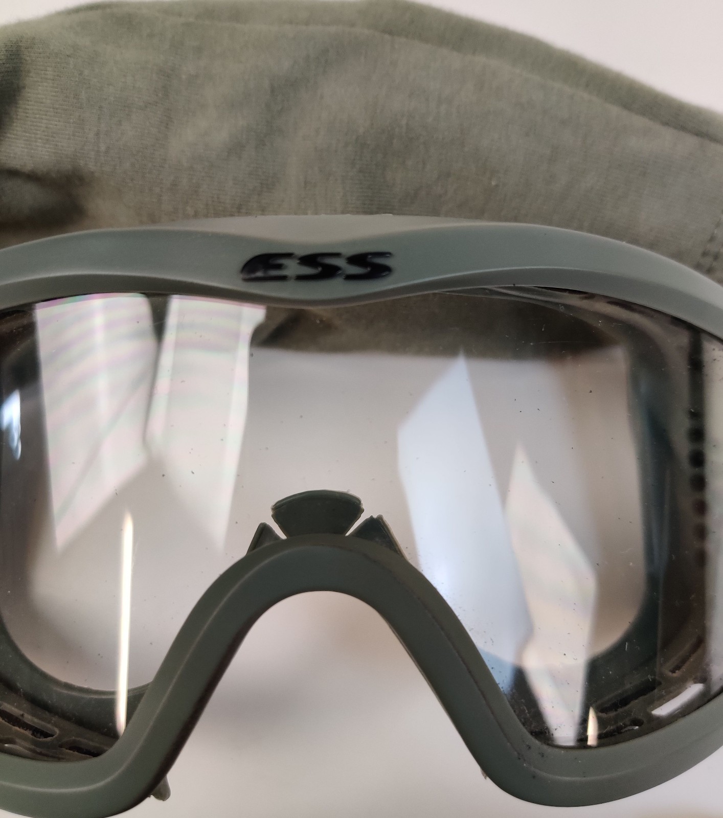 Authentic ESS Series Goggles NVG Foliage Green