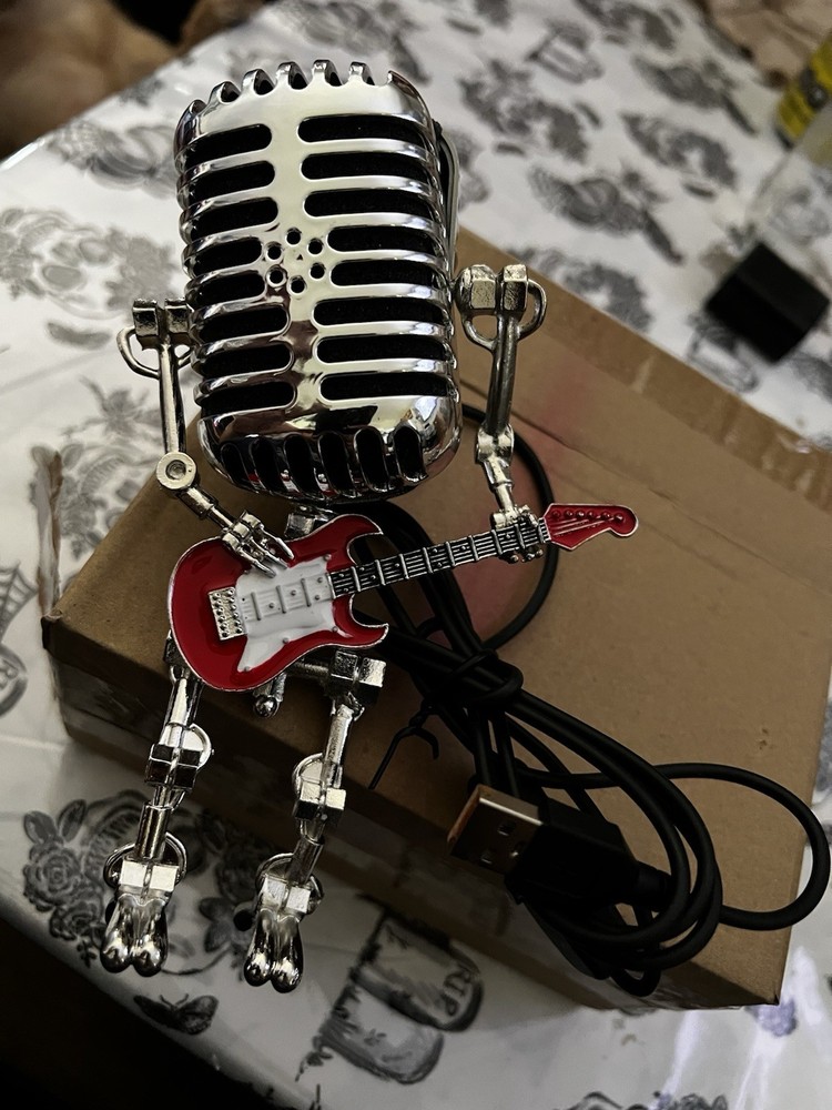 Guitar / Microphone Lamp