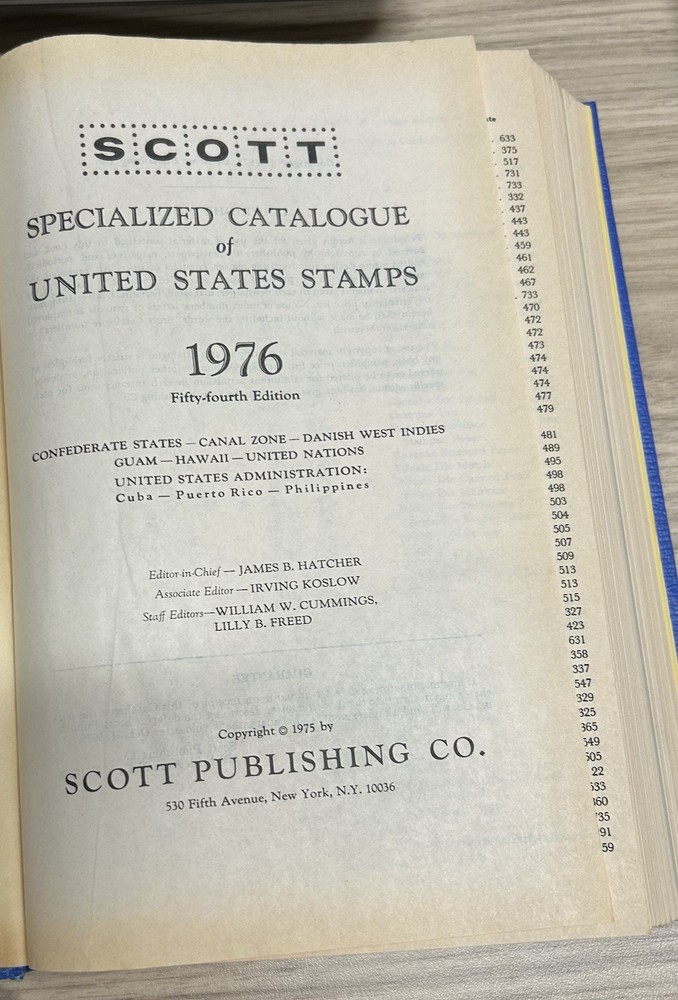 1976 **Limited Bicentennial Edition** Scott US Stamp Catalogue Specialized