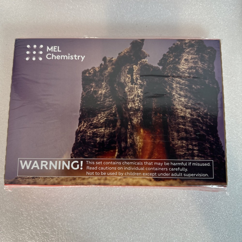 MEL Chemistry Starter Kit w/ 2 Sealed Experiments and VR Headset Science **READ*