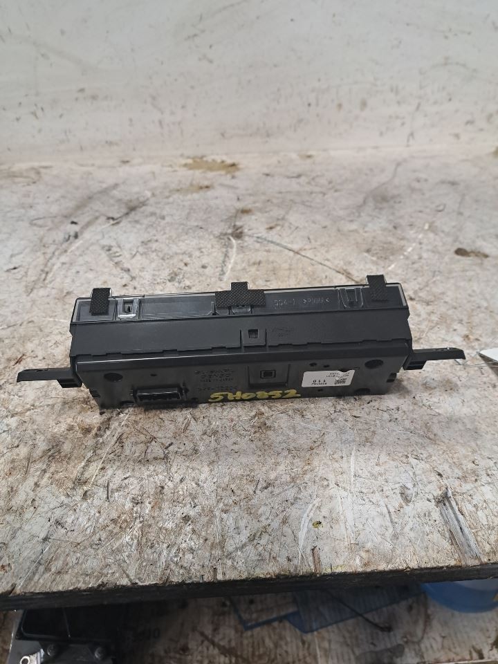 2019 Forester Clock & Temp Display,85261sj110 Sku#4213626