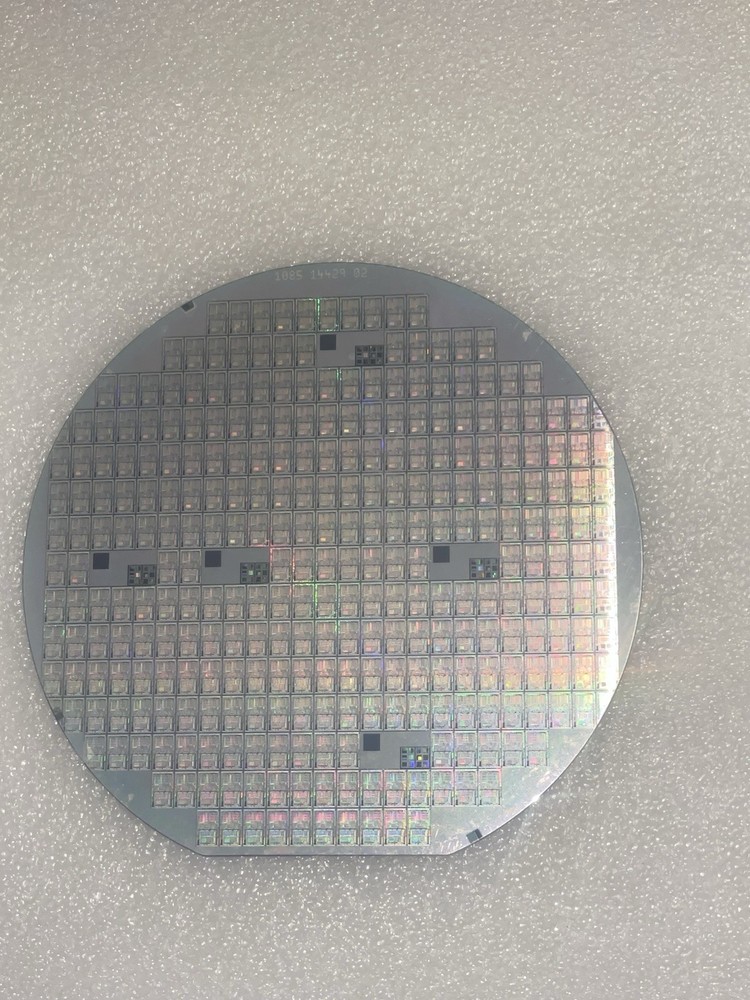 6” Silicon Wafer Performance Semiconductor MIPS PR3400 CPU & FPU.