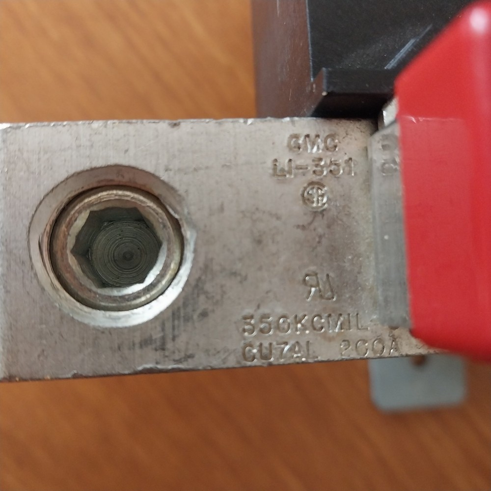 Siemens 200 amp Meter Socket